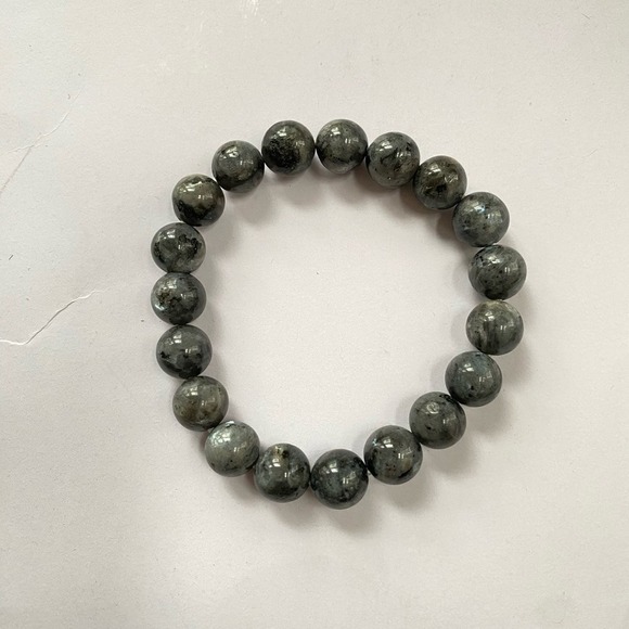 Black Labradorite Bracelet 10mm - Picture 3 of 4
